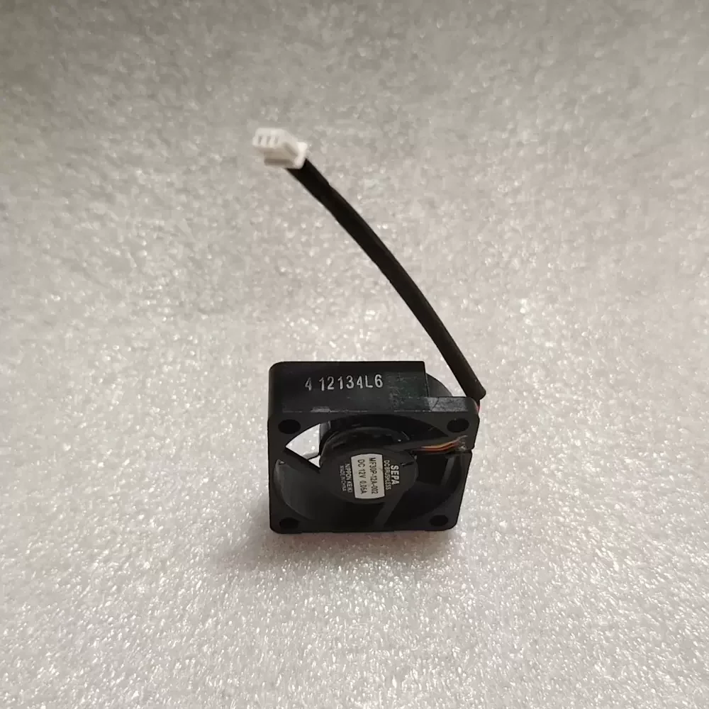 MF30P-12A-002 SEPA 12VDC 30x30x10mm 3-Wire Axial Fan MF30P-12A-002 SEPA 12VDC 30x30x10mm 3-Wire Axial Fan