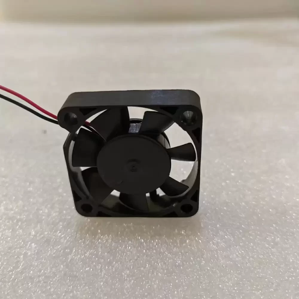 MGA4012LS-O10 MAGIC 12VDC 40x40x10mm Axial Fan MGA4012LS-O10 MAGIC 12VDC 40x40x10mm Axial Fan