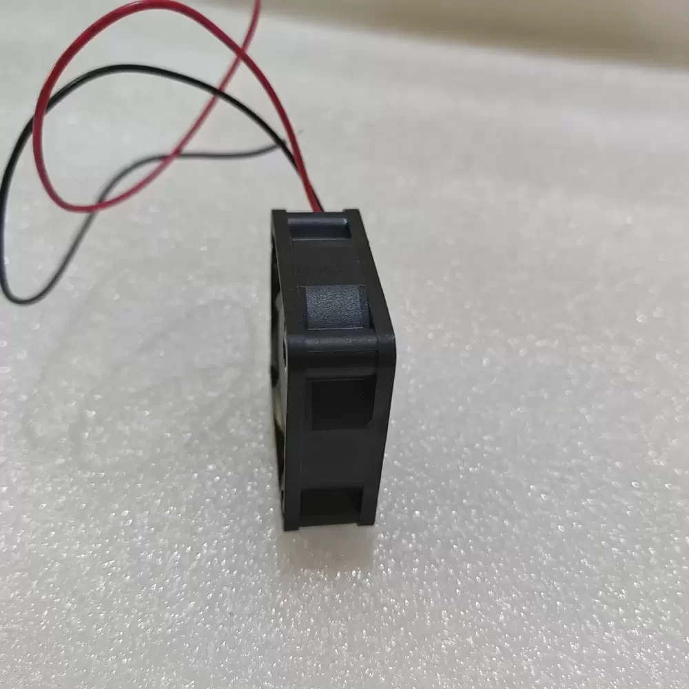 MGA4012YB-A15 MAGIC 12VDC 40x40x10mm Cooling Axial Fan MGA4012YB-A15 MAGIC 12VDC 40x40x10mm Cooling Axial Fan