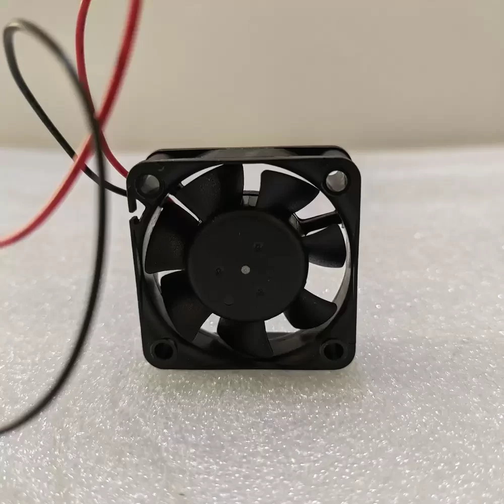 MGA4012YB-A15 MAGIC 12VDC 40x40x10mm Cooling Axial Fan MGA4012YB-A15 MAGIC 12VDC 40x40x10mm Cooling Axial Fan