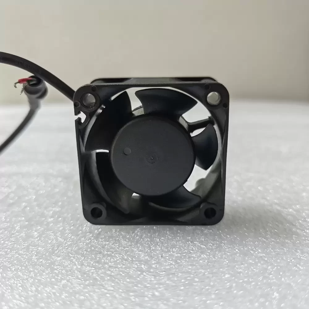 MGA4012YB-O20 Protechnic 12VDC 40x40x20mm Axial Fan MGA4012YB-O20 Protechnic 12VDC 40x40x20mm Axial Fan