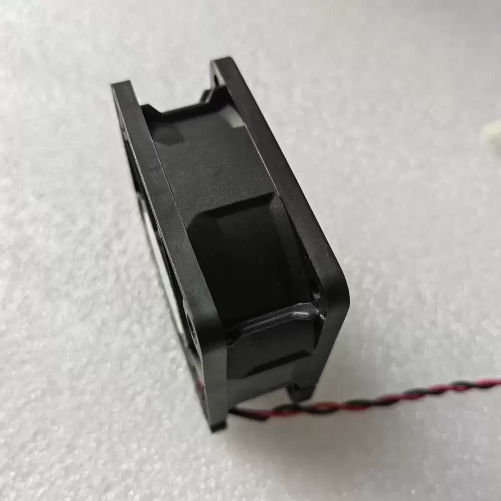 MGA6012HB-O25 Magic 12V 0.17A Double Ball DC Cooling Fan MGA6012HB-O25 Magic 12V 0.17A Double Ball DC Cooling Fan