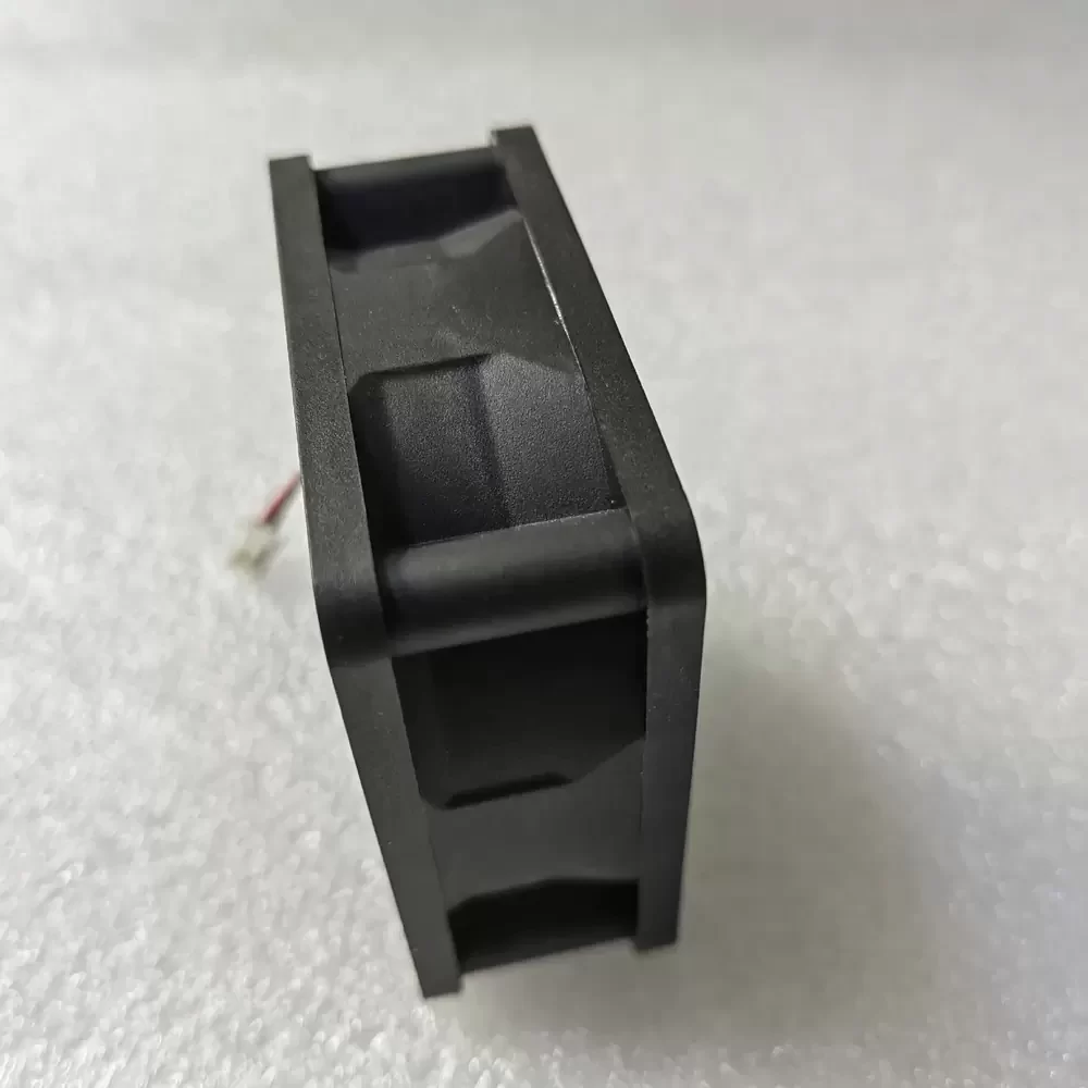 MGA6012HF-O25 MAGIC 12V 0.17A High Speed Cooling Fan MGA6012HF-O25 MAGIC 12V 0.17A High Speed Cooling Fan