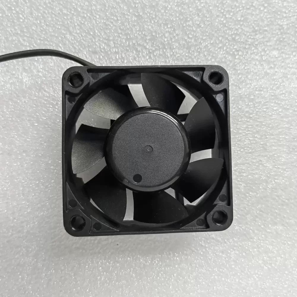 MGA6012ZB-O25 MAGIC 12VDC 60x60x25mm High Airflow Axial Fan MGA6012ZB-O25 MAGIC 12VDC 60x60x25mm High Airflow Axial Fan