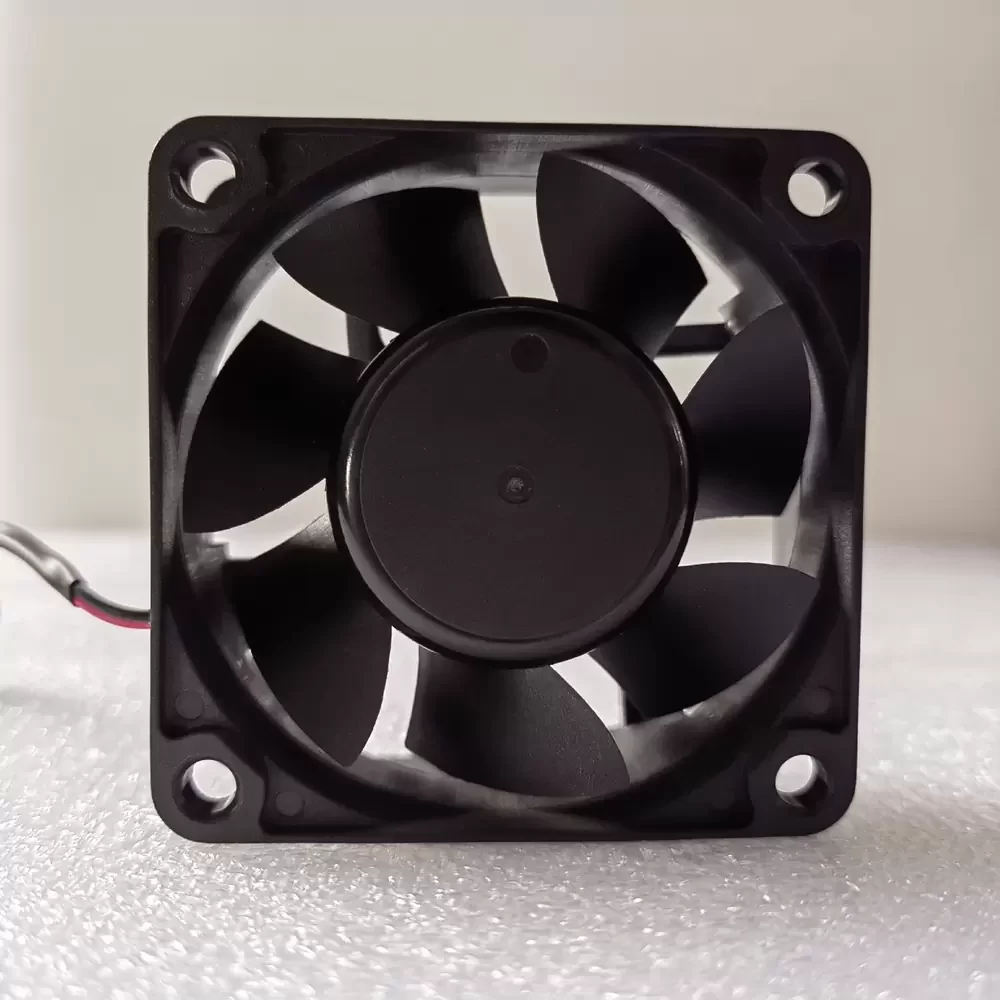 MGA6024VB-025 Magic 24VDC 60x60x25mm 0.55A Axial Fan MGA6024VB-025 Magic 24VDC 60x60x25mm 0.55A Axial Fan