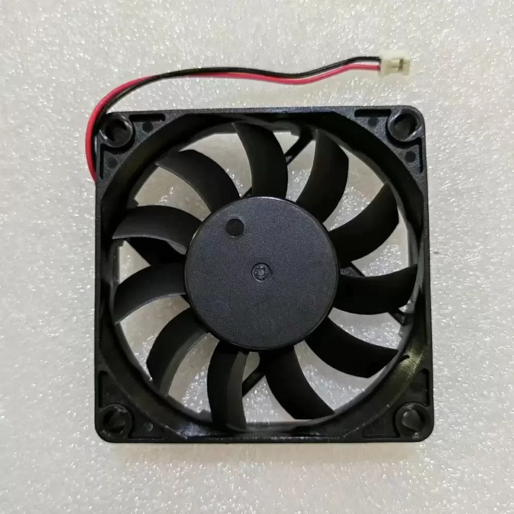 MGA7012ZB-O15 MAGIC 12V 0.41A High Speed DC Axial Fan MGA7012ZB-O15 MAGIC 12V 0.41A High Speed DC Axial Fan