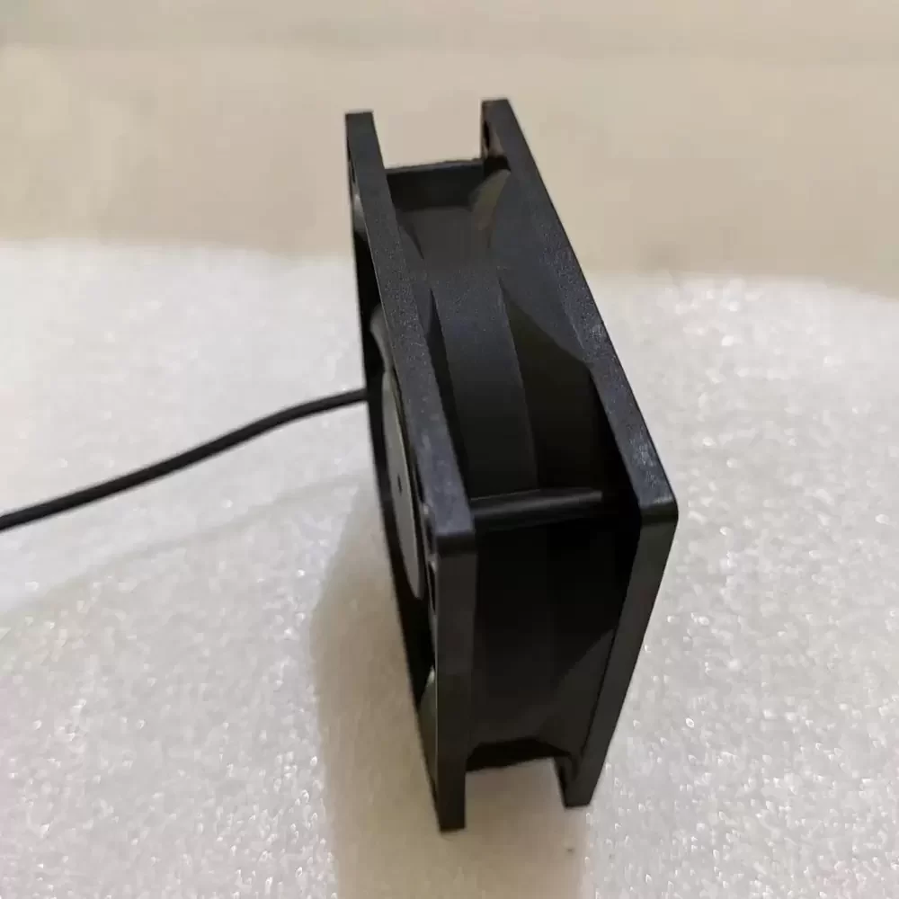 MGA8012XB-A25 MAGIC 12VDC 80x80x25mm 2-Ball Axial Fan MGA8012XB-A25 MAGIC 12VDC 80x80x25mm 2-Ball Axial Fan