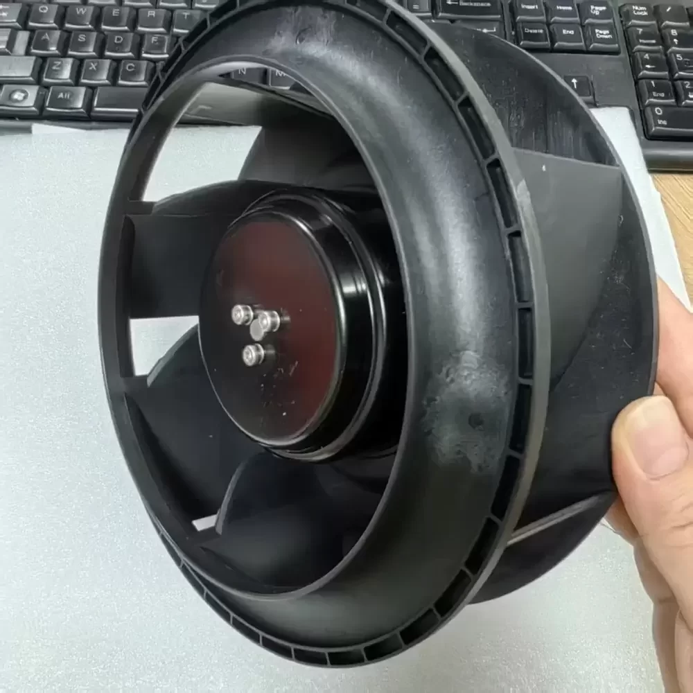 MGT17548LB-W69 Magic 48VDC 175x69mm Centrifugal Fan MGT17548LB-W69 Magic 48VDC 175x69mm Centrifugal Fan