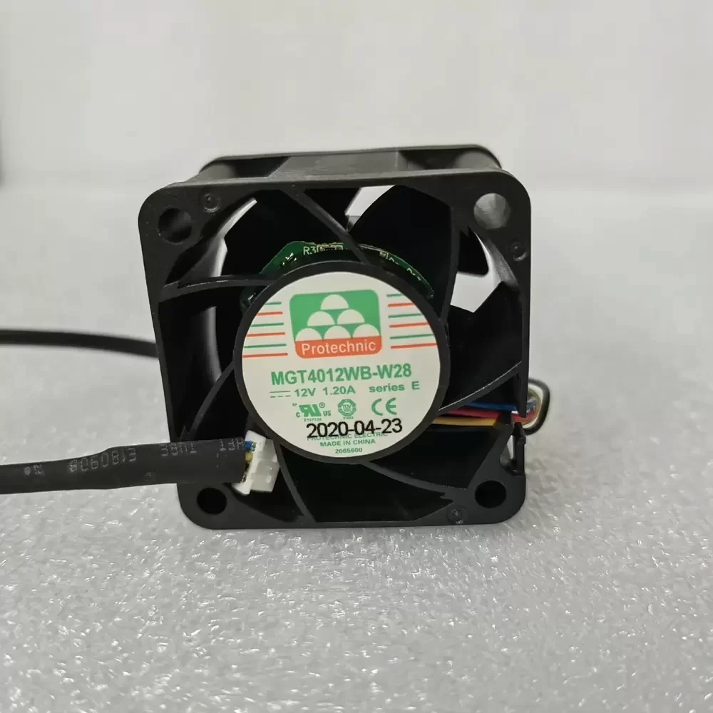 MGT4012WB-W28 Magic 12VDC 40x40x28mm Server Axial Fan