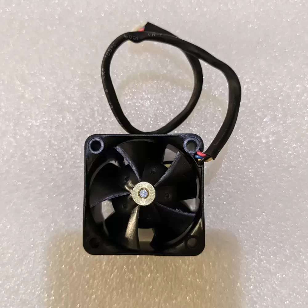 MGT4012ZB-W28 Magic 12VDC 40x40x28mm 4-Wire Axial Fan MGT4012ZB-W28 Magic 12VDC 40x40x28mm 4-Wire Axial Fan