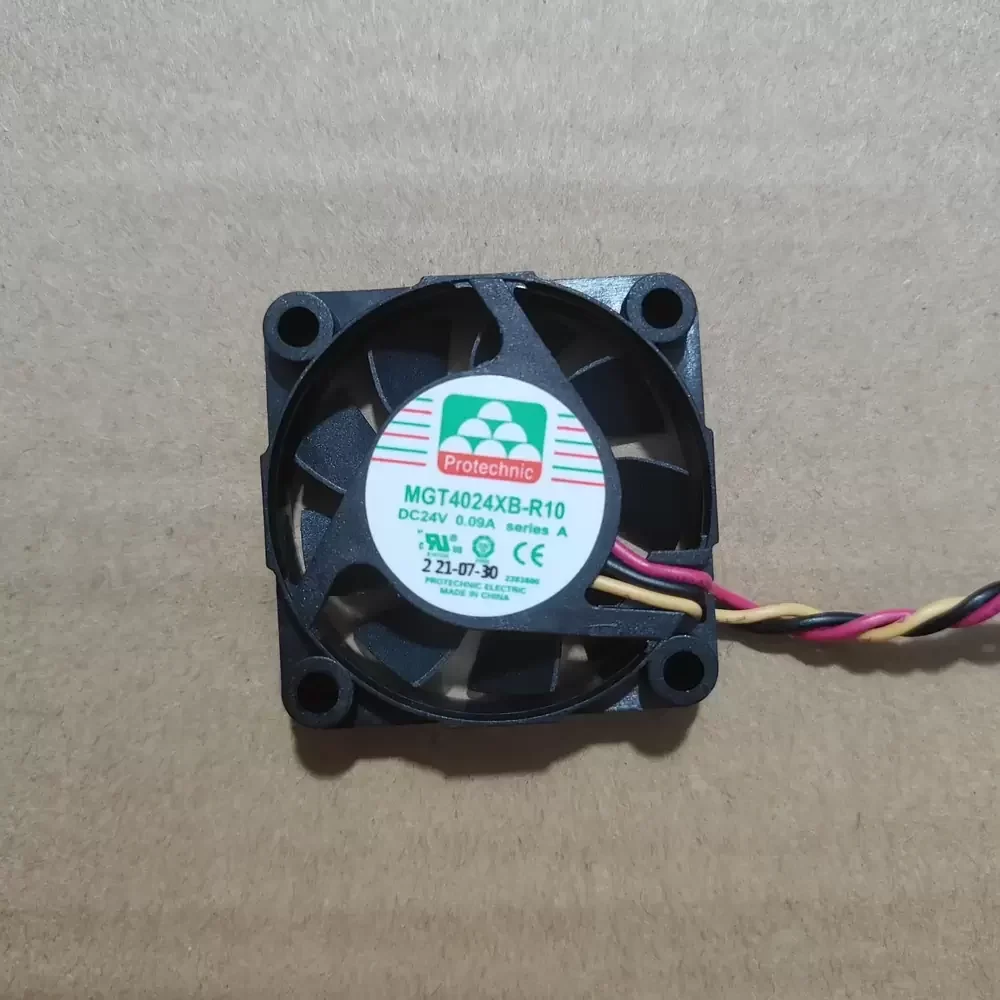 MGT4024XB-R10 Protechnic 24VDC 40x40x10mm 3-Wire Axial Fan