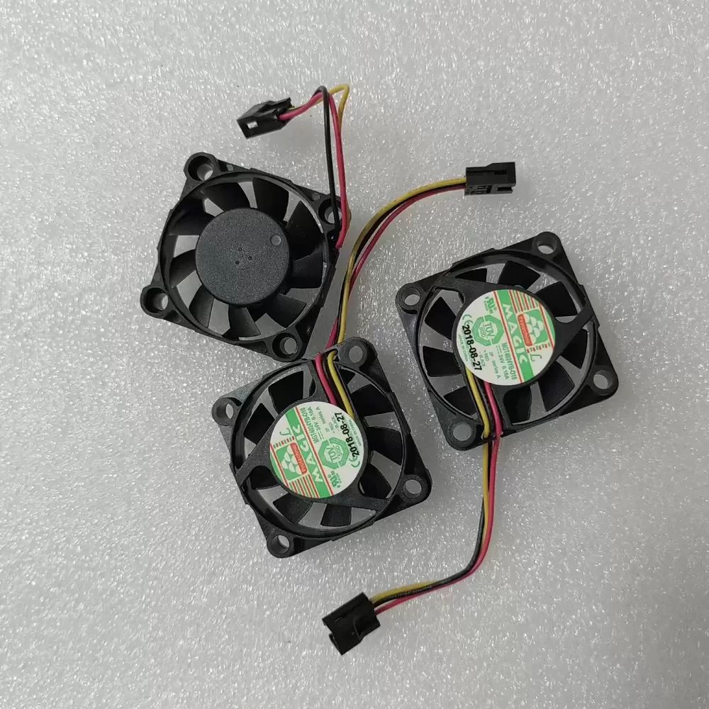MGT4024YB-O10 Magic 24VDC 40x40x10mm Axial Fan MGT4024YB-O10 Magic 24VDC 40x40x10mm Axial Fan