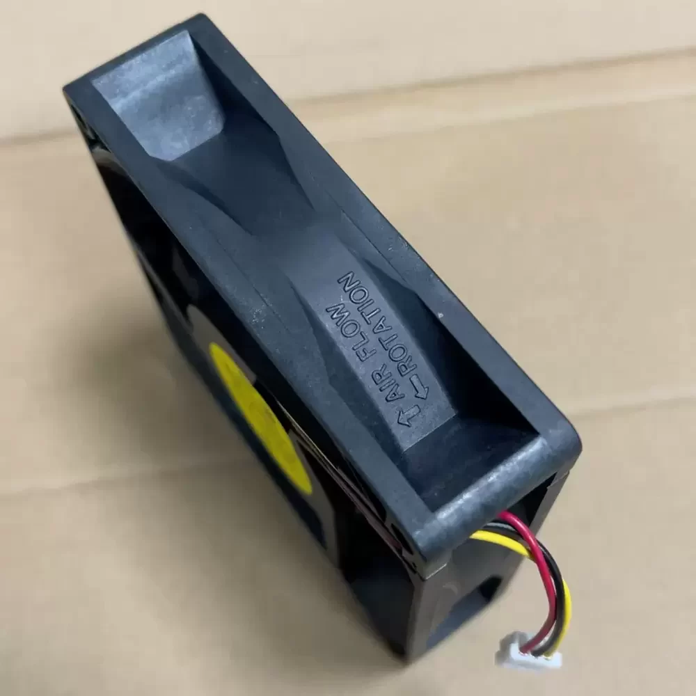 MMF-09D24TS-RM9 Mitsubishi 24VDC 90x90x25mm Axial Fan MMF-09D24TS-RM9 Mitsubishi 24VDC 90x90x25mm Axial Fan