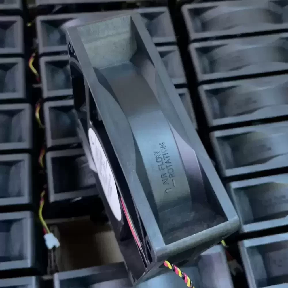 MMF-12F24DS-RM1 Mitsubishi 24VDC 120x120x38mm Axial Fan MMF-12F24DS-RM1 Mitsubishi 24VDC 120x120x38mm Axial Fan