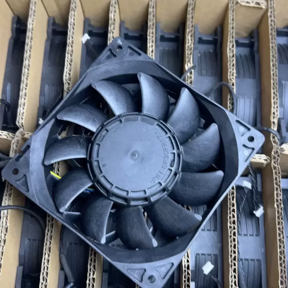 PFC0381B1-Q18A-SE9 SUNON 12VDC 120x120x38mm Axial Fan PFC0381B1-Q18A-SE9 SUNON 12VDC 120x120x38mm Axial Fan