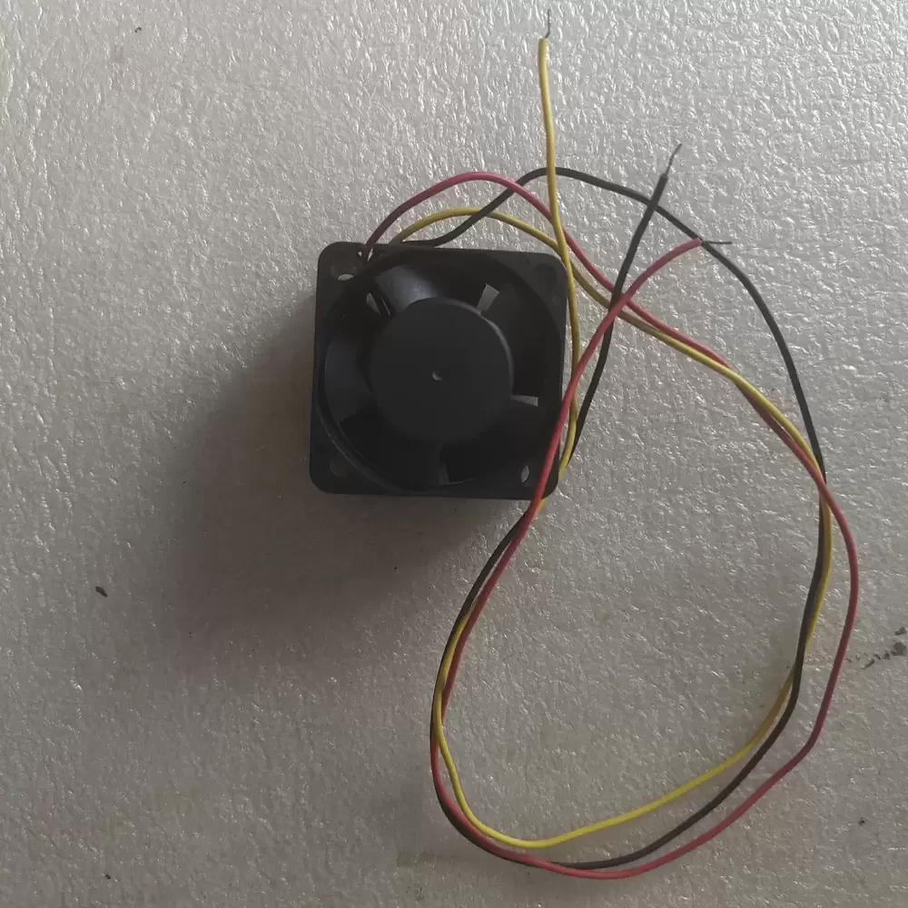 PMD1204PKB3 SUNON 12VDC 40x40x20mm 2.6W 3-Wire Axial Fan PMD1204PKB3 SUNON 12VDC 40x40x20mm 2.6W 3-Wire Axial Fan