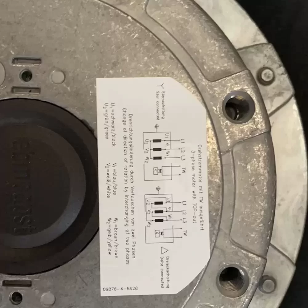 R4D630-RB15-01 ebm-papst 400VAC 630mm Centrifugal Fan R4D630-RB15-01 ebm-papst 400VAC 630mm Centrifugal Fan