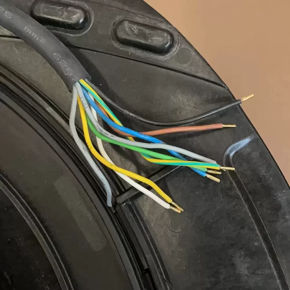 R4D630-RB15-01 ebm-papst 400VAC 630mm Centrifugal Fan R4D630-RB15-01 ebm-papst 400VAC 630mm Centrifugal Fan