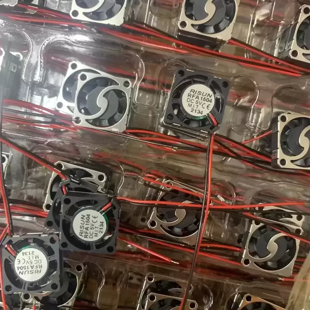 RFA1504 RISUN 5VDC 15x15x4mm Micro Axial Cooling Fan