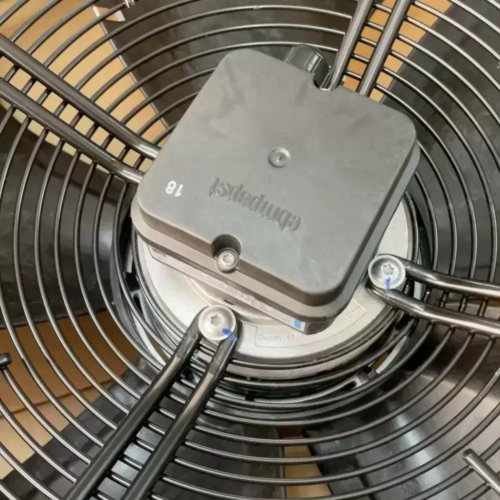 S6D630-AN01-01 ebm-papst 400VAC 630mm HyBlade Axial Fan S6D630-AN01-01 ebm-papst 400VAC 630mm HyBlade Axial Fan