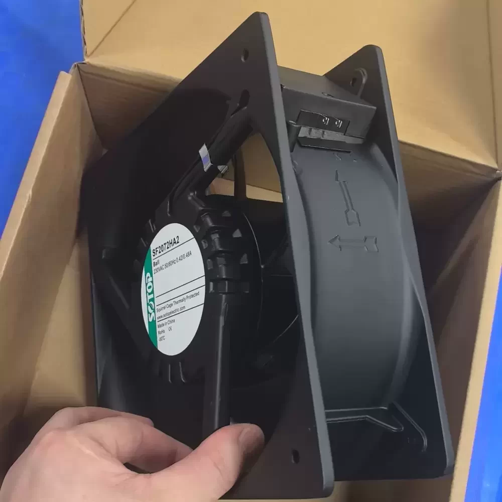 SF2072HA2 SOTOP 230VAC 200mm High Temp Axial Fan SF2072HA2 SOTOP 230VAC 200mm High Temp Axial Fan