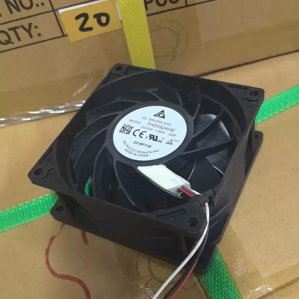 THD0924HE-G3F Delta 24VDC 92x92x38mm PWM IP68 Axial Fan THD0924HE-G3F Delta 24VDC 92x92x38mm PWM IP68 Axial Fan