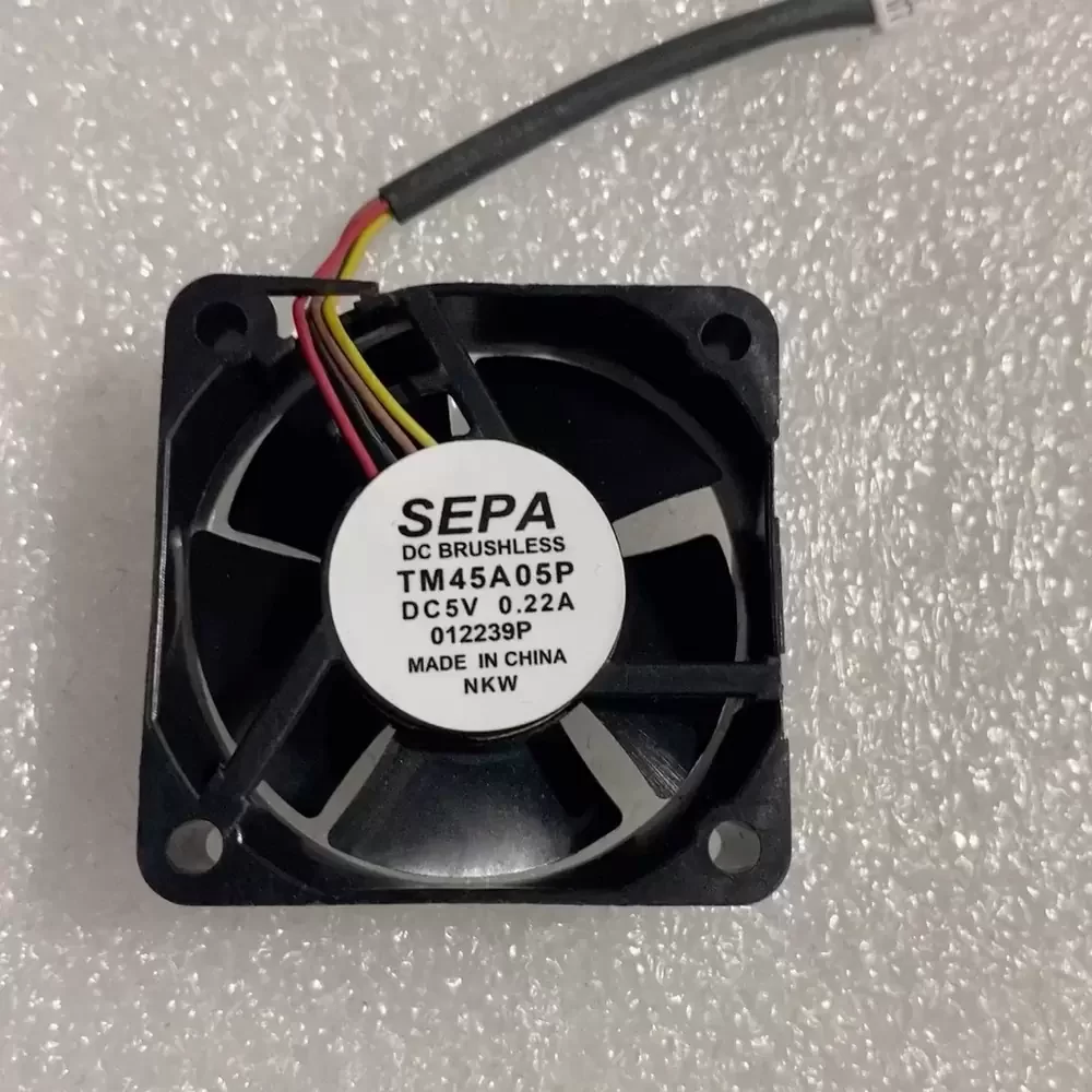 TM45A05P SEPA 5VDC 45x45x15mm 4-Wire Axial Cooling Fan