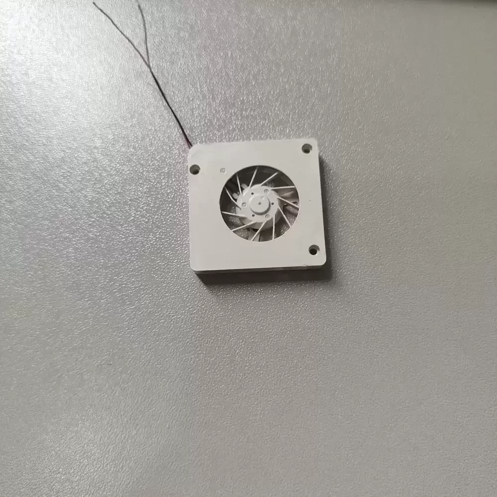 UB5U4-702 Sunon 5VDC 30x30x5mm Double Ball Blower Fan