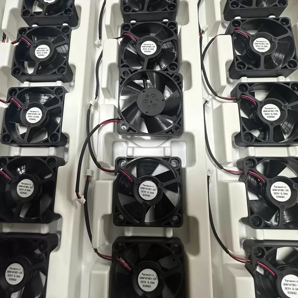 UDQF4FH01-CR Panasonic 5VDC 40x40x10mm Silent Axial Fan UDQF4FH01-CR Panasonic 5VDC 40x40x10mm Silent Axial Fan