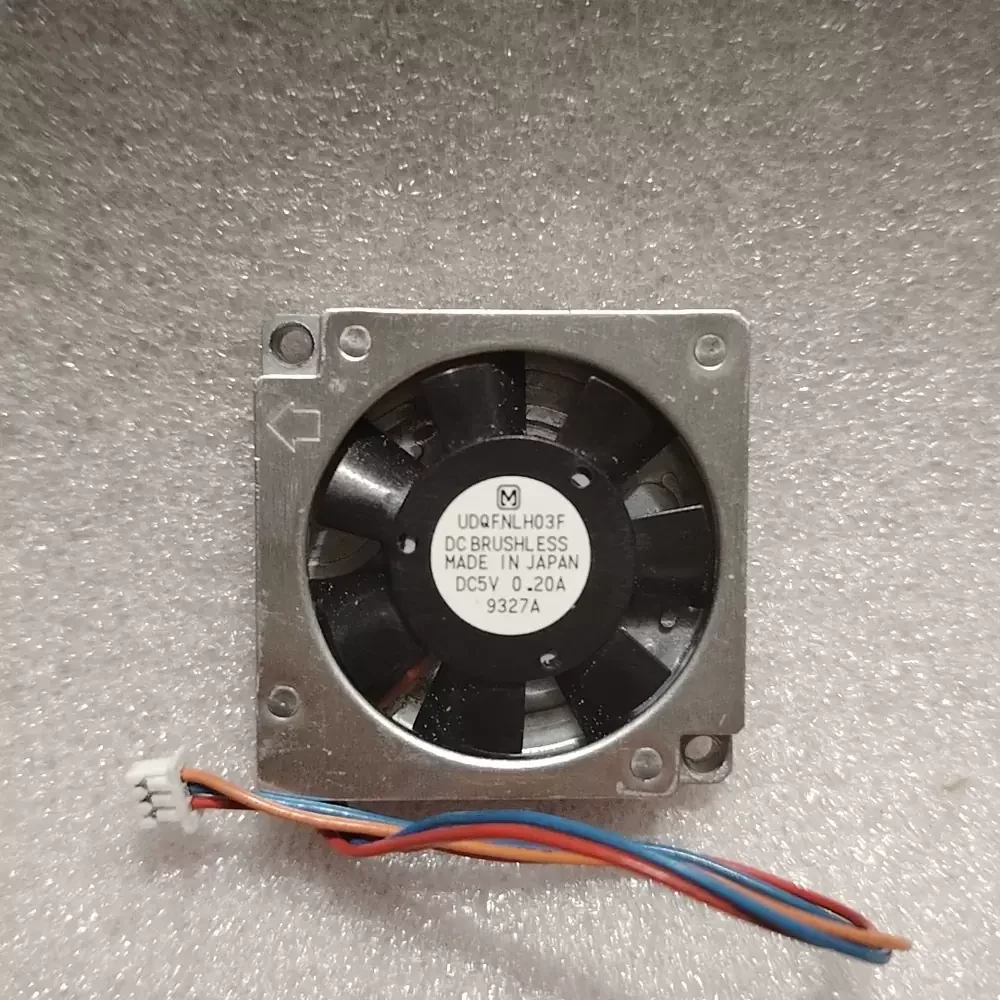 UDQFNLH03F Panasonic 5VDC 35x35x7mm Micro Fan