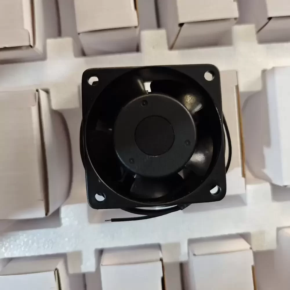 UF-60D23BWH Fulltech 230VAC 60x60x30mm Axial Fan UF-60D23BWH Fulltech 230VAC 60x60x30mm Axial Fan