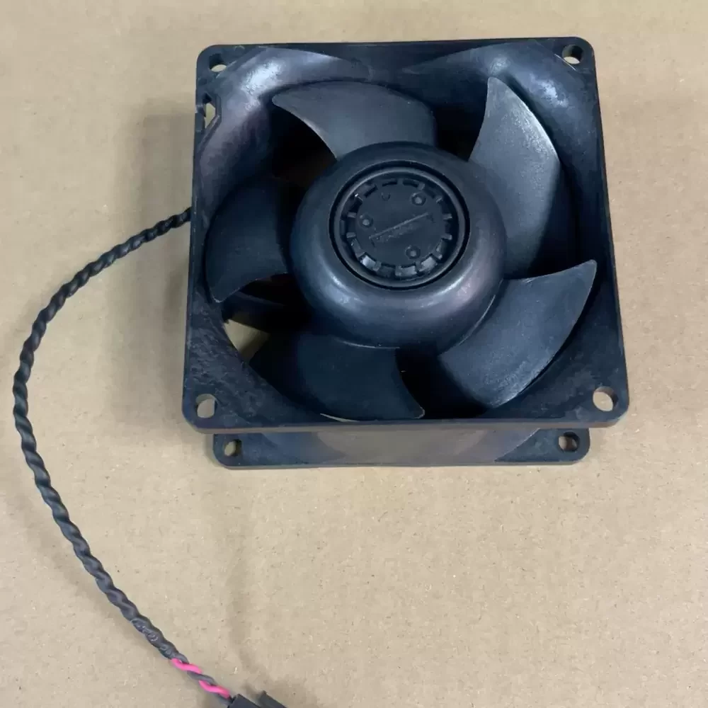 V35132-16F Nidec 24VDC 80x80x32mm 0.46A Server Fan V35132-16F Nidec 24VDC 80x80x32mm 0.46A Server Fan