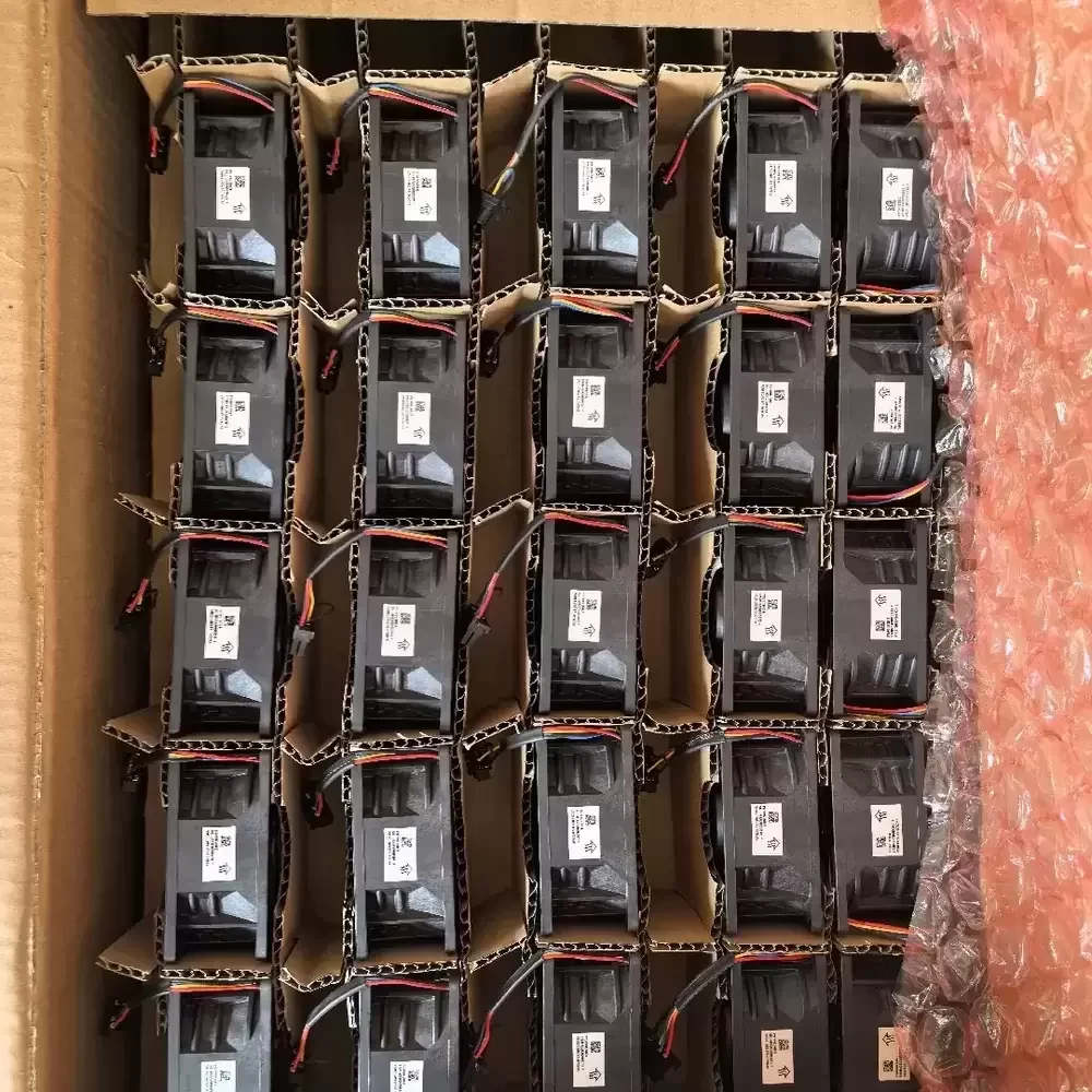 V80E12BS1F5-07Z045 Nidec 12VDC 80x80x38mm 3.4A Axial Fan V80E12BS1F5-07Z045 Nidec 12VDC 80x80x38mm 3.4A Axial Fan