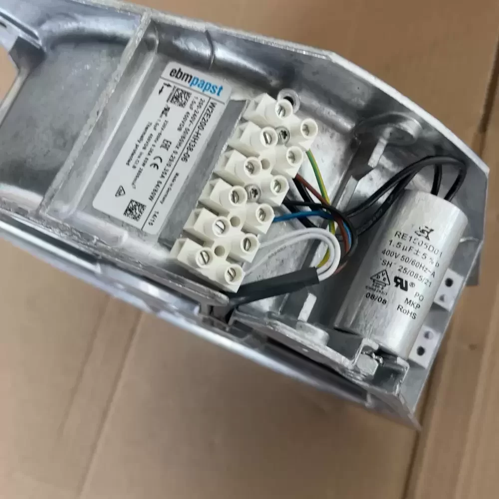 W2E200-HH38-06 ebmpapst 230VAC 255x80mm Axial Fan W2E200-HH38-06 ebmpapst 230VAC 255x80mm Axial Fan