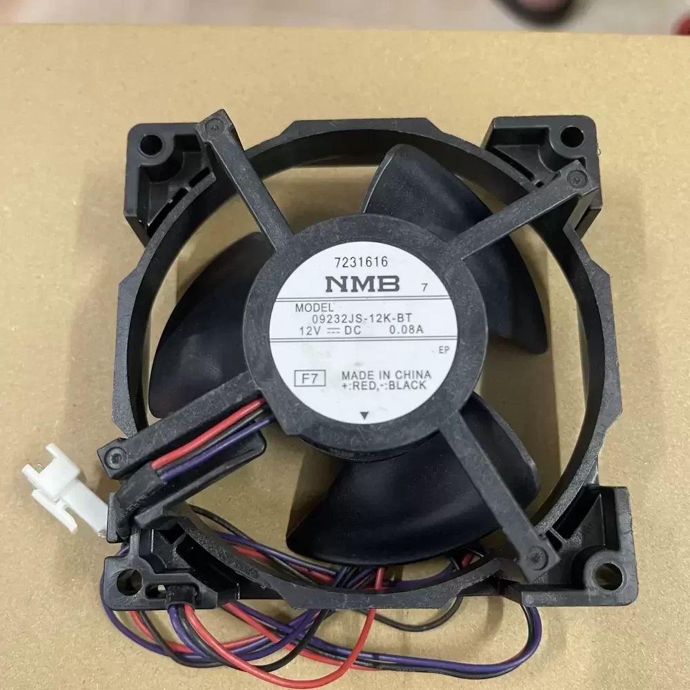 09232JS-12K-BT-F7 NMB 12VDC 92x92x32mm 3-Wire Axial Fan
