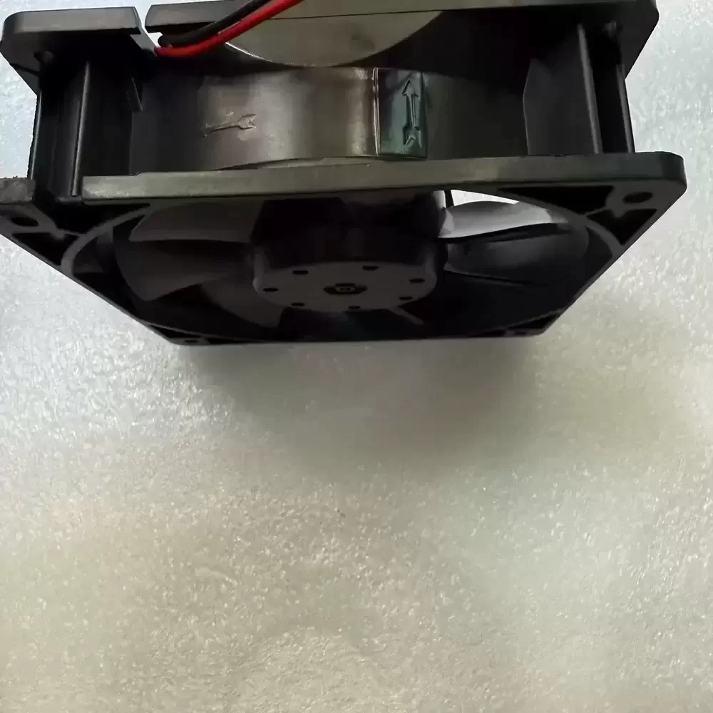 4715KL-07W-B30-P00 NMB 48VDC 0.21A 120x120x38mm Axial Fan 4715KL-07W-B30-P00 NMB 48VDC 0.21A 120x120x38mm Axial Fan