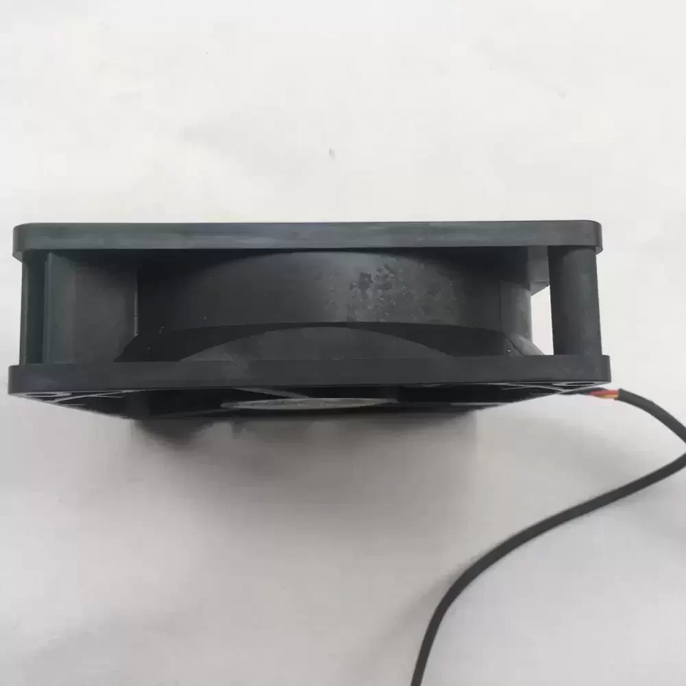 9AH0912M4D10 Sanyo Denki 12VDC 92x92x25mm Axial Fan 9AH0912M4D10 Sanyo Denki 12VDC 92x92x25mm Axial Fan