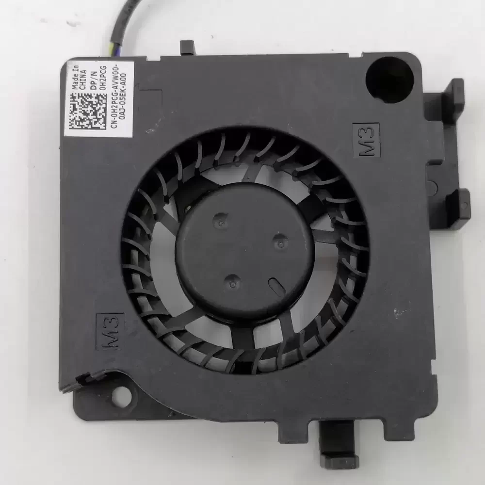 BAZB0615R2U-P012 AVC 12VDC PWM Blower Fan BAZB0615R2U-P012 AVC 12VDC PWM Blower Fan