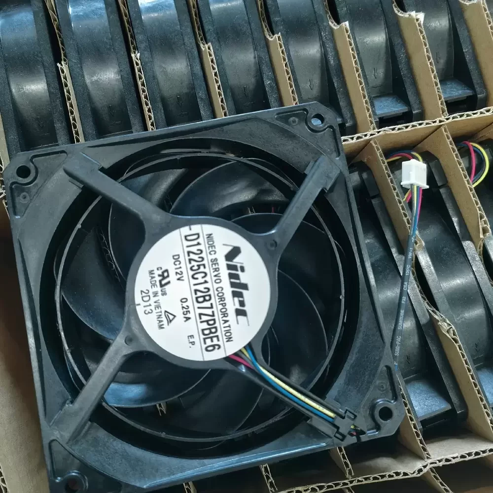 D1225C12B7ZPBE6 Nidec Servo 12VDC 120x120x25mm PWM Axial Fan D1225C12B7ZPBE6 Nidec Servo 12VDC 120x120x25mm PWM Axial Fan