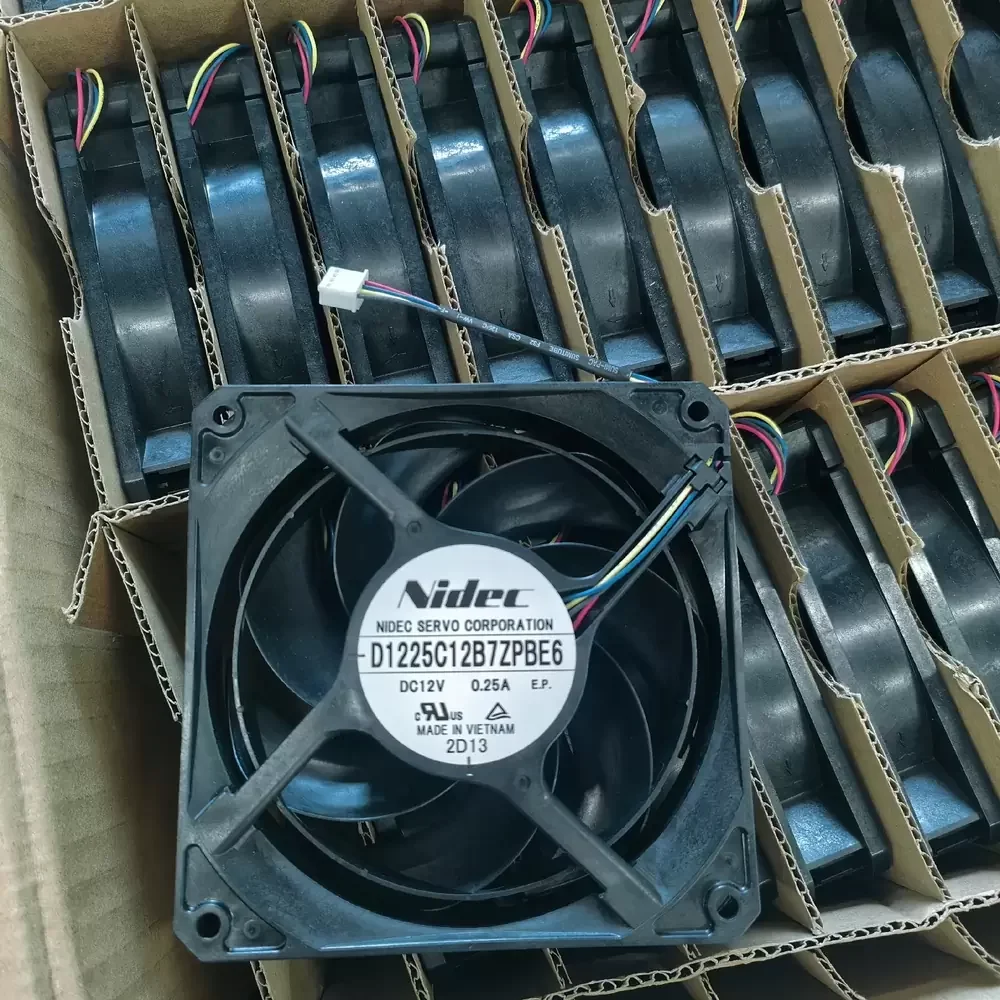 D1225C12B7ZPBE6 Nidec Servo 12VDC 120x120x25mm PWM Axial Fan