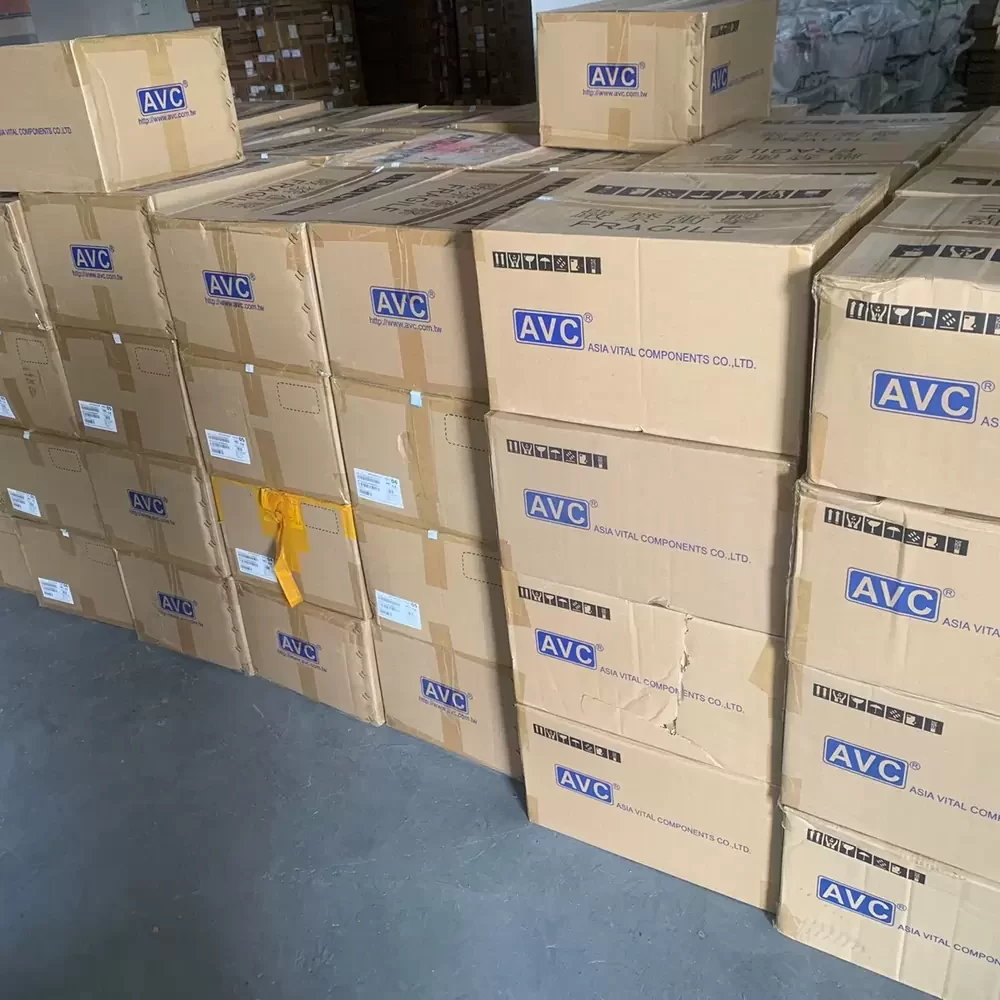 DCTA0938B8H-P001 AVC 48VDC 0.38A 92x92x38mm Axial Fan DCTA0938B8H-P001 AVC 48VDC 0.38A 92x92x38mm Axial Fan