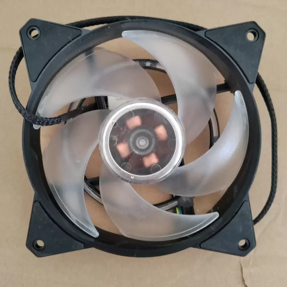 DF1202512RFMN Cooler Master 12VDC 120mm 4-Wire Axial Fan DF1202512RFMN Cooler Master 12VDC 120mm 4-Wire Axial Fan