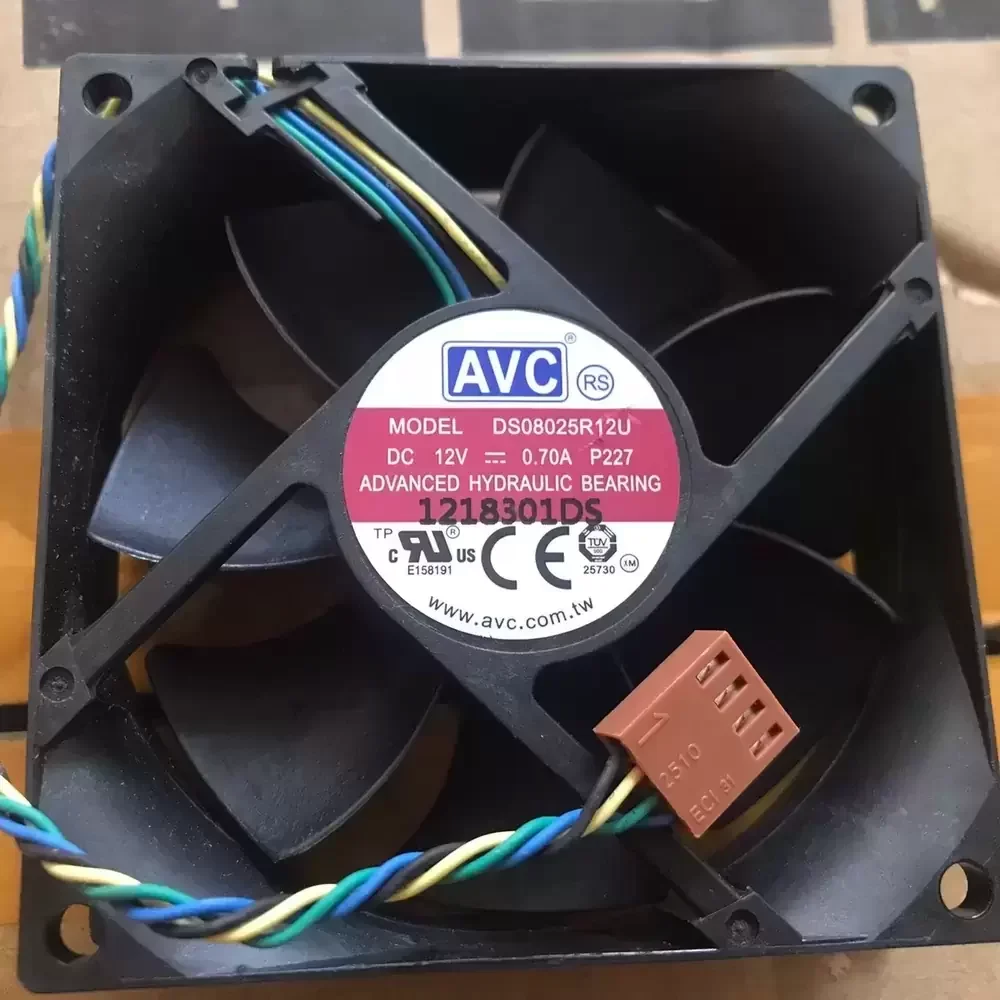 DS08025R12U-P227 AVC 12VDC 80x80x25mm Hydraulic Axial Fan
