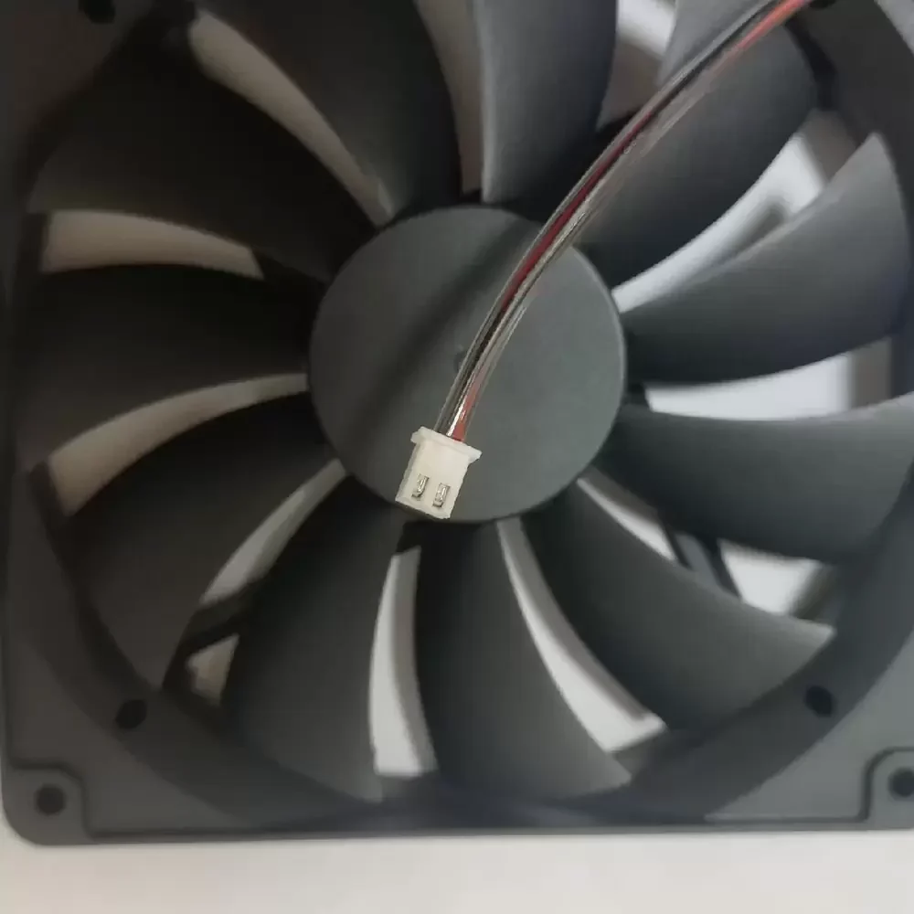 EFC-14E12D DWPH 12VDC 0.80A 135x135x25mm Axial Fan EFC-14E12D DWPH 12VDC 0.80A 135x135x25mm Axial Fan