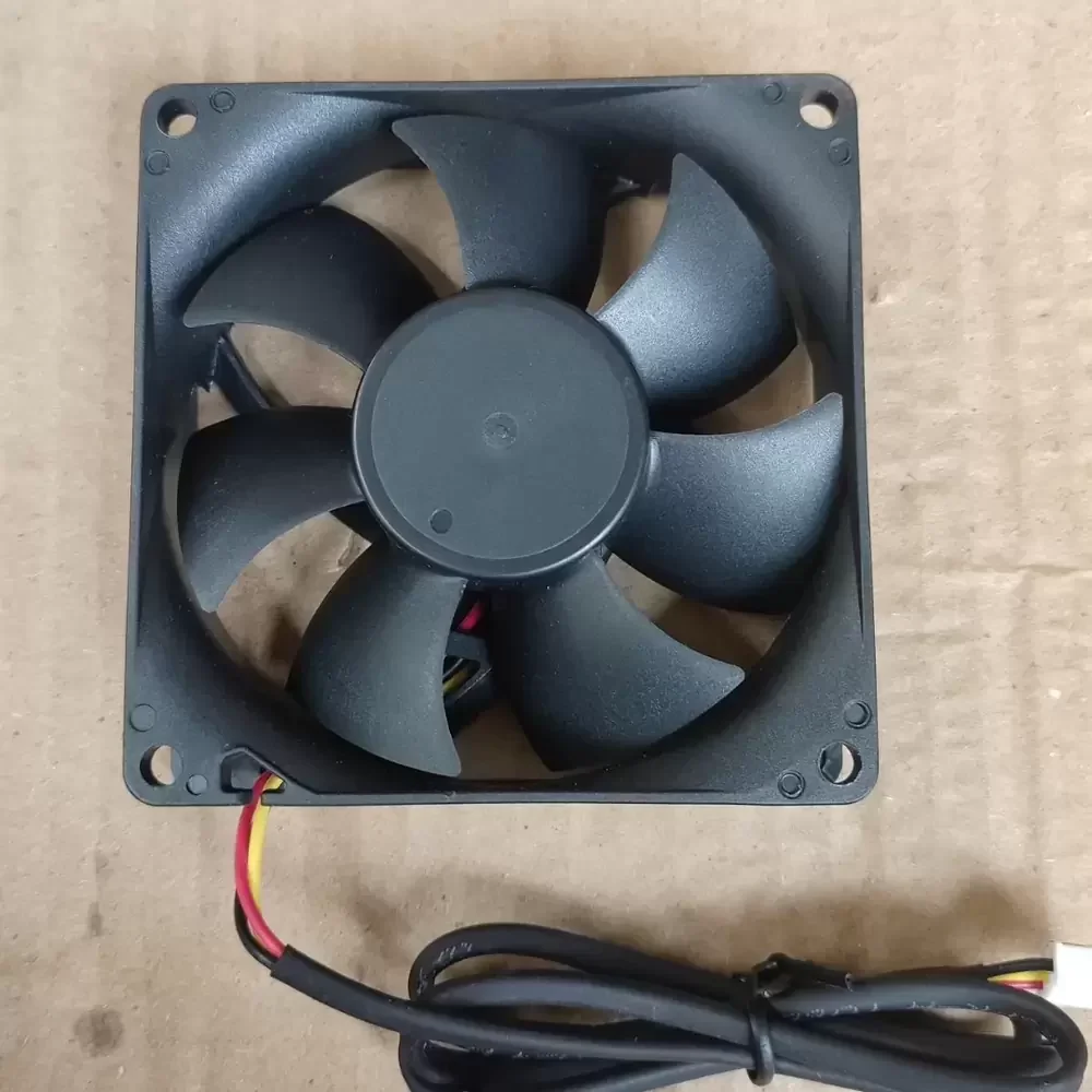 EFS-08E120-EF05 DWPH 12VDC 80x80x25mm 3-Wire Axial Fan EFS-08E120-EF05 DWPH 12VDC 80x80x25mm 3-Wire Axial Fan