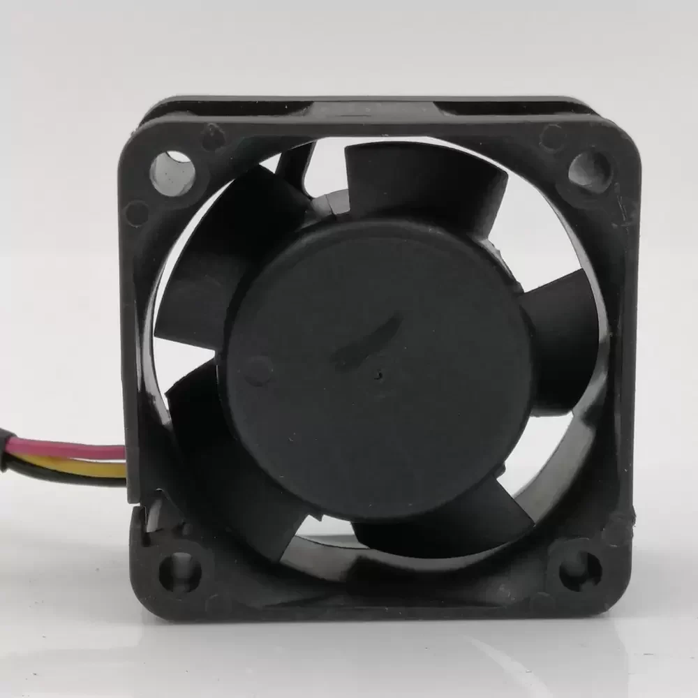 FD244020MB-H Y.S.TECH 24VDC 0.07A 40x40x20mm Axial Fan FD244020MB-H Y.S.TECH 24VDC 0.07A 40x40x20mm Axial Fan