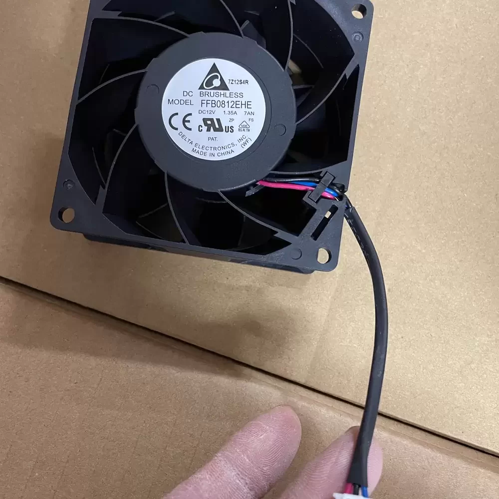 FFB0812EHE-7AN Delta 12VDC 80x80x38mm 3-Wire Axial Fan FFB0812EHE-7AN Delta 12VDC 80x80x38mm 3-Wire Axial Fan