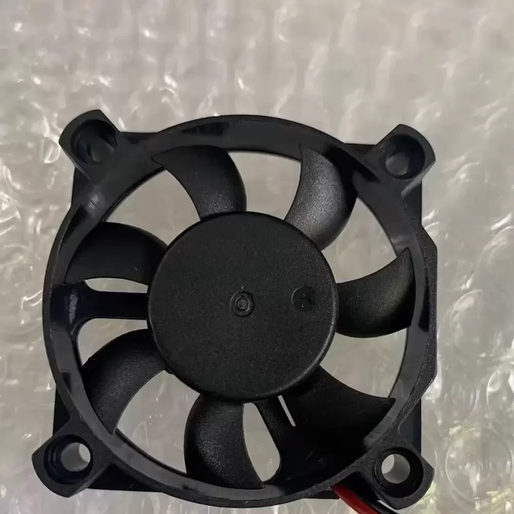 KDE1205PFB1-8 SUNON 12VDC 50x50x10mm Silent Axial Fan KDE1205PFB1-8 SUNON 12VDC 50x50x10mm Silent Axial Fan