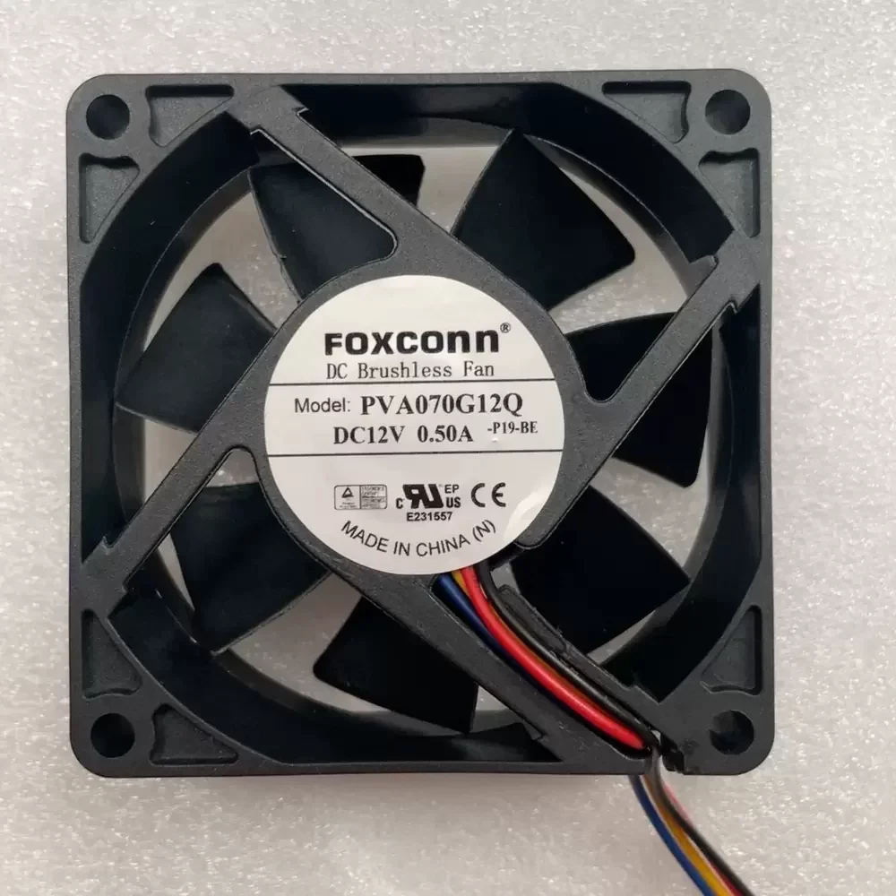 PVA070G12Q-P19-BE Foxconn 12VDC 70x70x25mm PWM Axial Fan