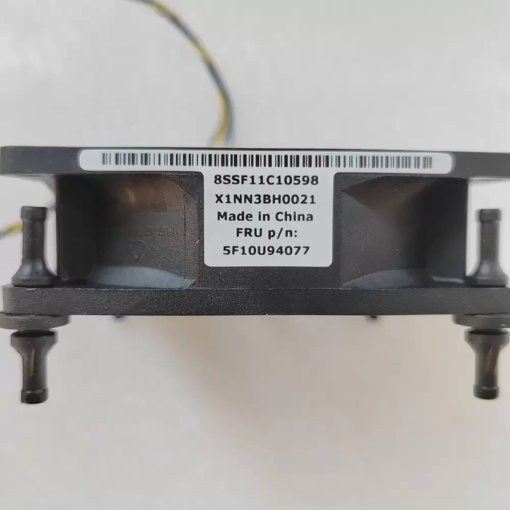 PVA080G12Q-PA7-AE Foxconn 12VDC 80mm PWM Axial Fan PVA080G12Q-PA7-AE Foxconn 12VDC 80mm PWM Axial Fan